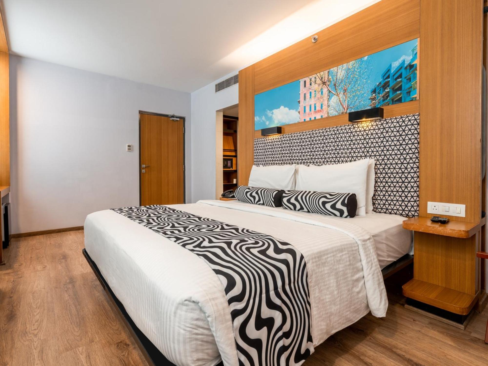 Sunday Hotel Chandigarh Zirakpur Zewnętrze zdjęcie