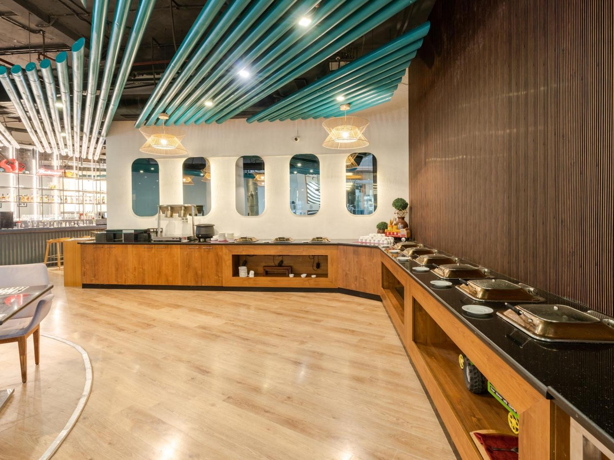 Sunday Hotel Chandigarh Zirakpur Zewnętrze zdjęcie