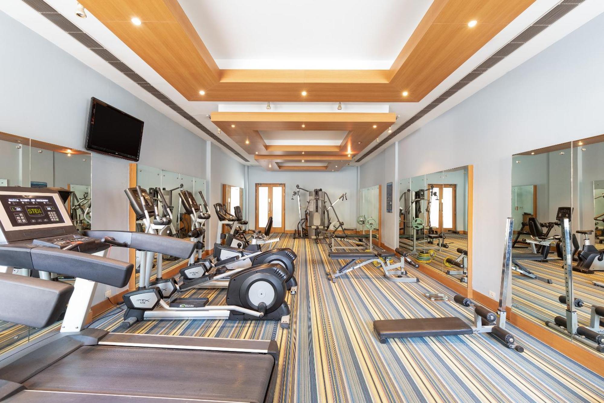 Sunday Hotel Chandigarh Zirakpur Zewnętrze zdjęcie